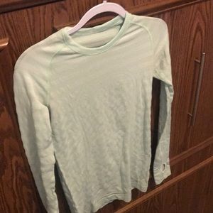 Long sleeve lululemon shirt mint green